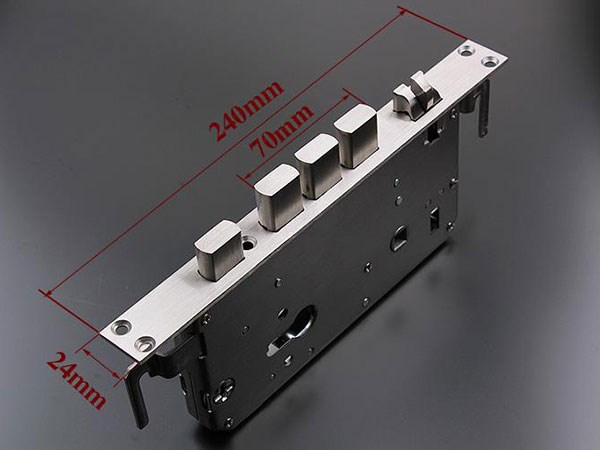 雅江开锁公司-换锁服务